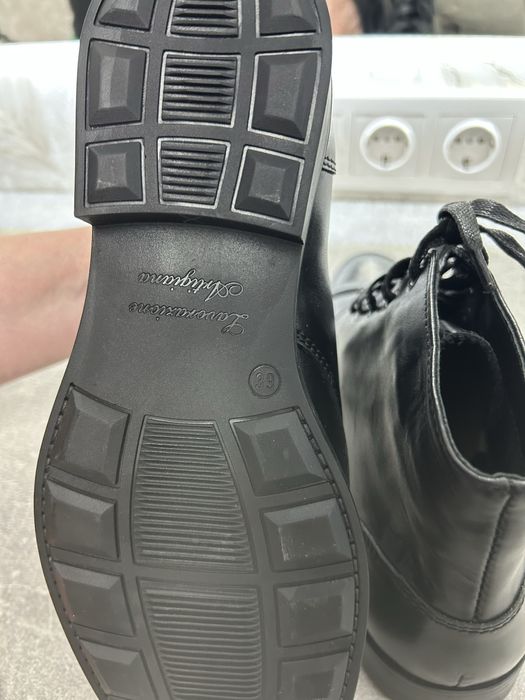 Шкіряні ботинки