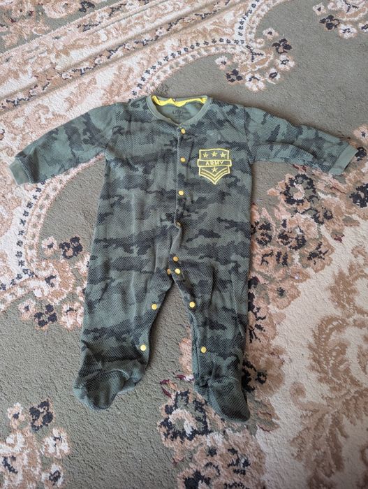 Костюмчики и бодик