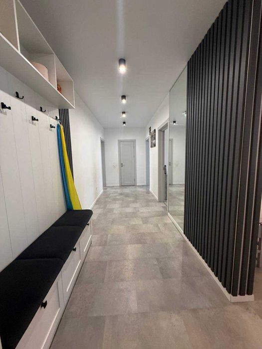 Продаж 3-кімнатної квартири з сучасним ремонтом | вул. Декабристів