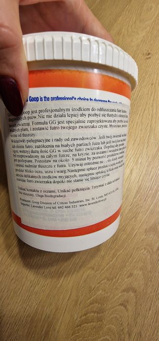 Groomer's Goop, profesjonalny środek do pielęgnacji sierści zwierząt.