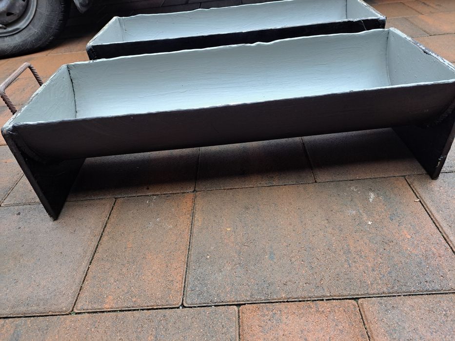 Продам металеві корита.