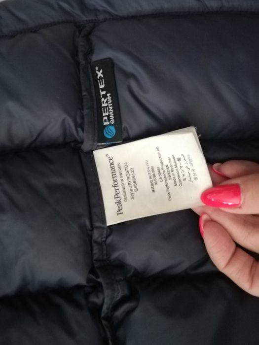 puchowa kurtka Peak Performance 160 xs 158 Pertex JRFROSTDJ