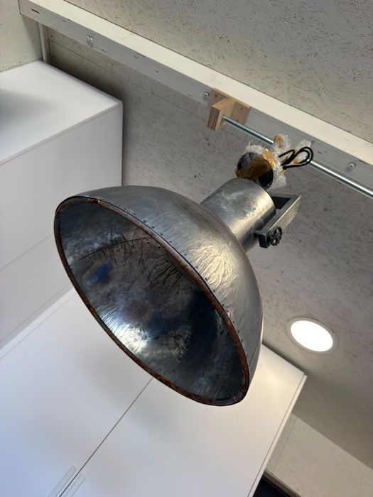 Duza metalowa lampa Soft.