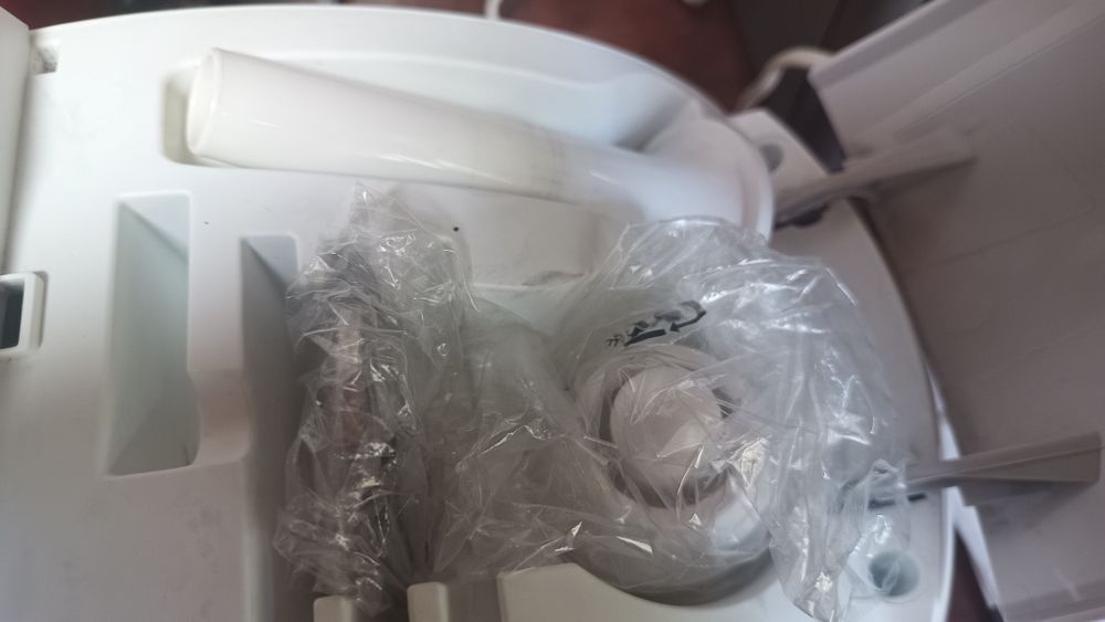 М'ясорубка Mulinex hv8 бу 2000вт