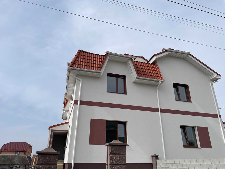 Продам котедж,  с. Колоденка,  вул. Вишнева