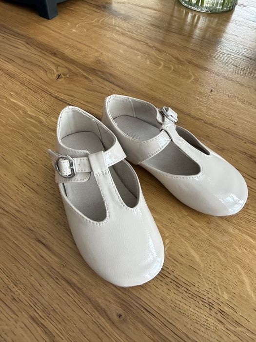Взуття ессо, nike, zara, crocs 24-25 розмір