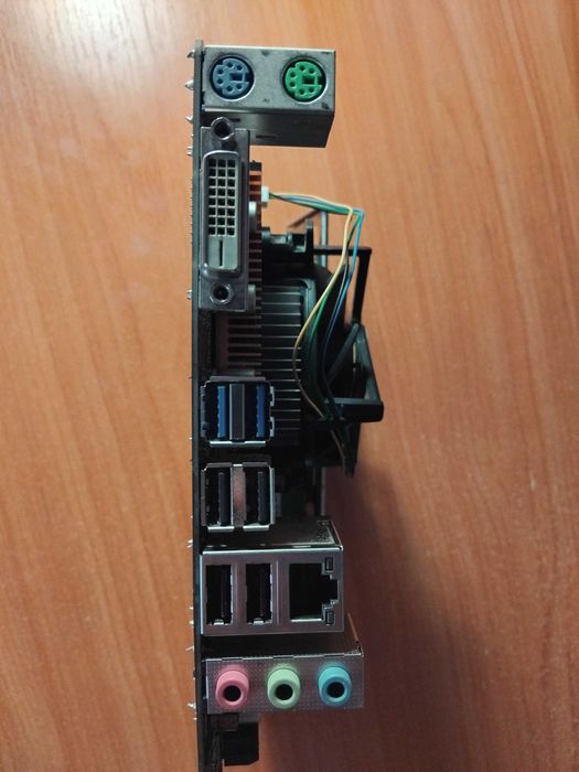 Материнська плата ASRock H110M-DVS,Pentium G4620, DDR4 8GB 2133MHz