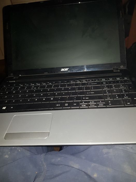 Laptop acer uszkodzony