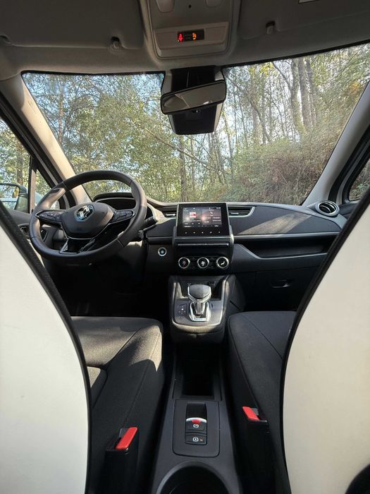 Renault Zoe 52 kWh CCS carregamento rapido 177€/mês