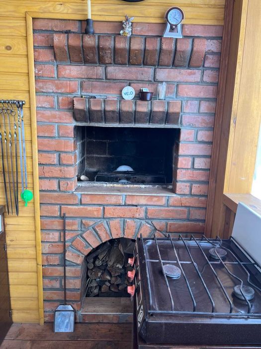 Чудовий будинок в передмісті