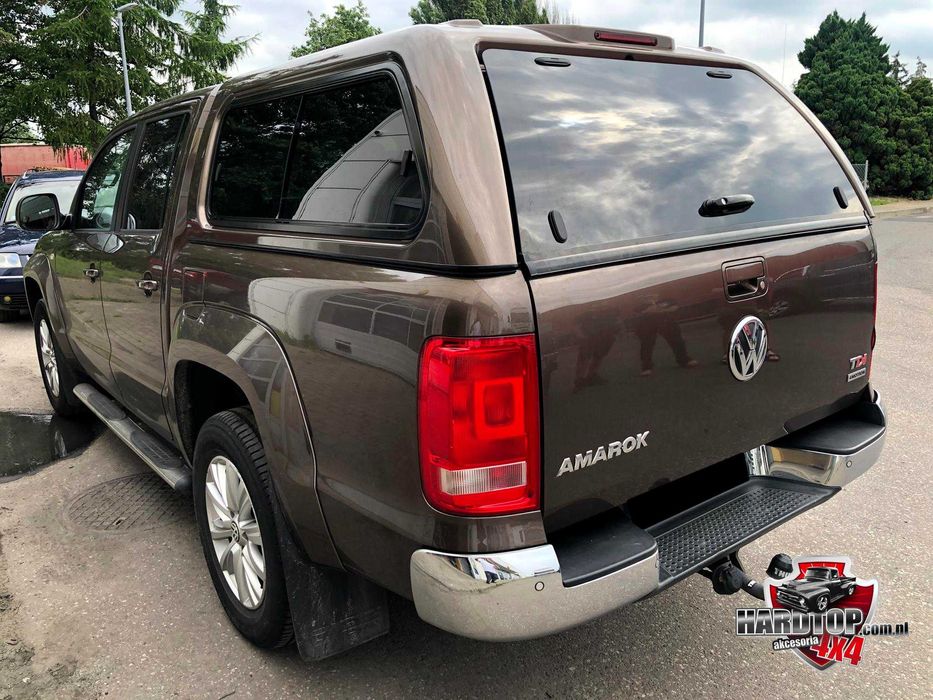 Zabudowa Hardtop Volkswagen Amarok Relingi na pakę Klapy