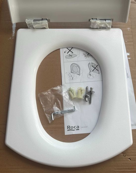 Tampa de Sanita Roca HALL com queda amortecida - Ref. 084611