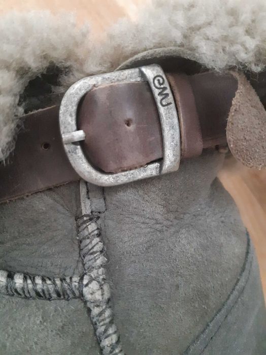 Buty EMU Australia Angels Lo Charcoal W10086 r. 40/41 ciemo szare