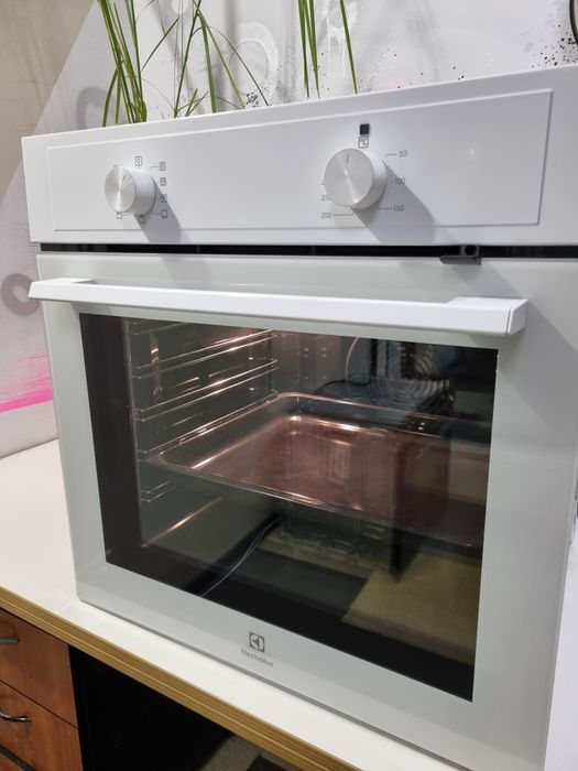 ТОП Electrolux надійна духова шафа духовка пічка печка духовой шкаф