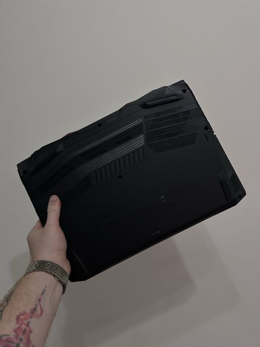 Топовий ігровий ноутбук!!! Acer Nitro 5 у відміному стані