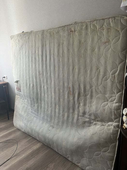 Матрас б/у 2*1.7
