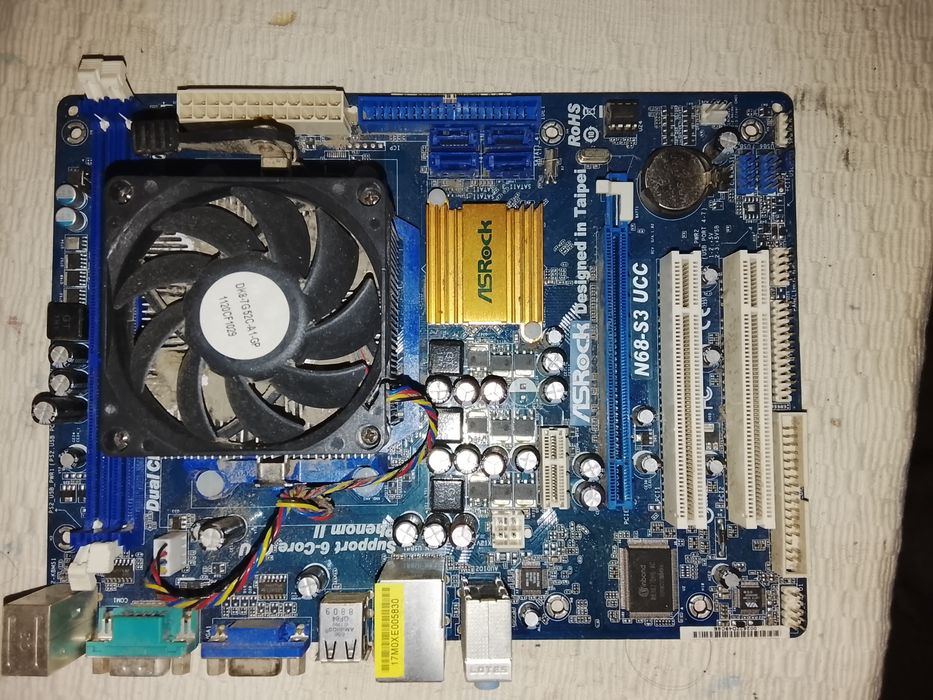 Am3+ Asrock n68 s3 ucc
