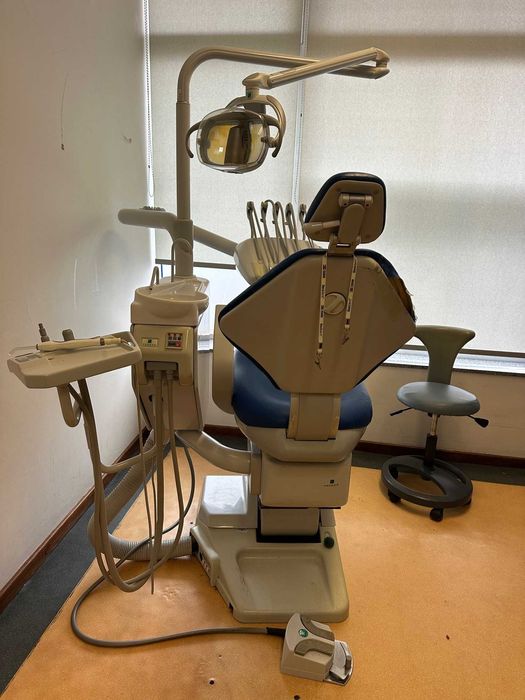 Cadeira Dentária completa