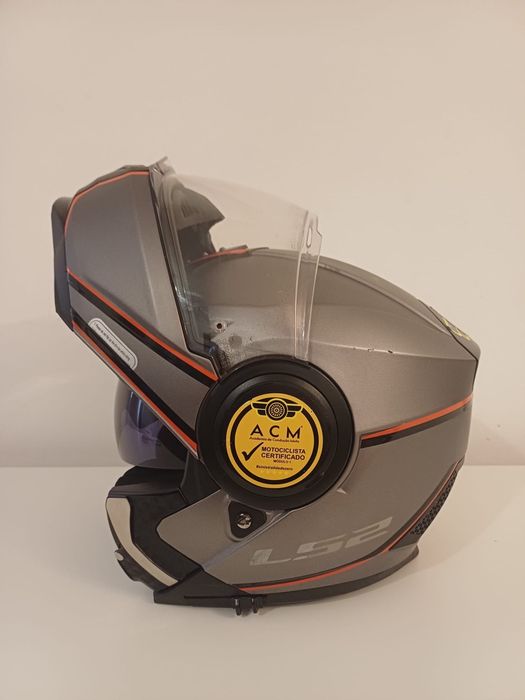 Capacete mota em bom estado