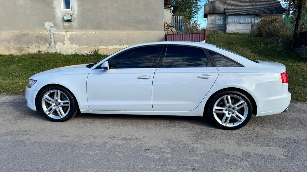 AUDI A6C7 quattro 2014р 2.0TFSI
