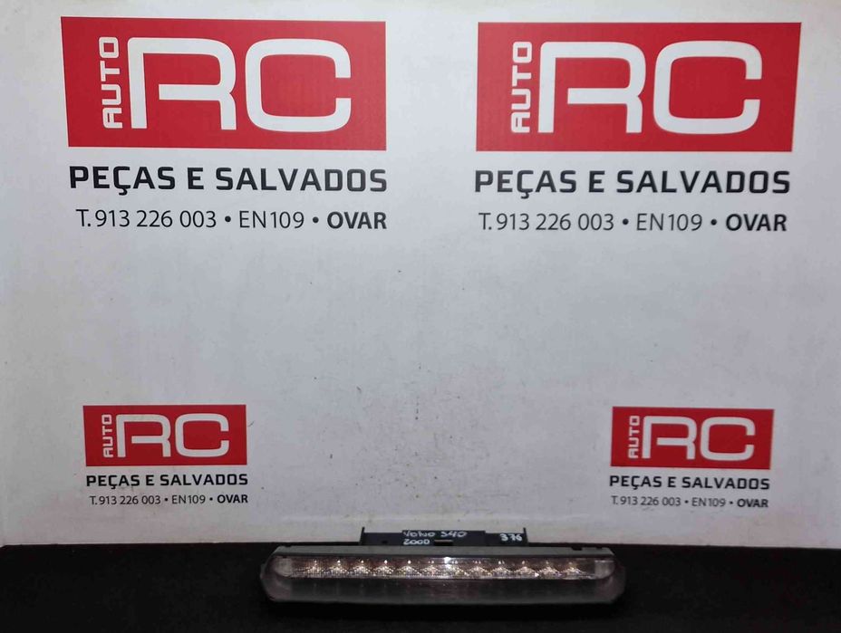 Luz Stop Adicional / 3º Stop - VOLVO S40 I