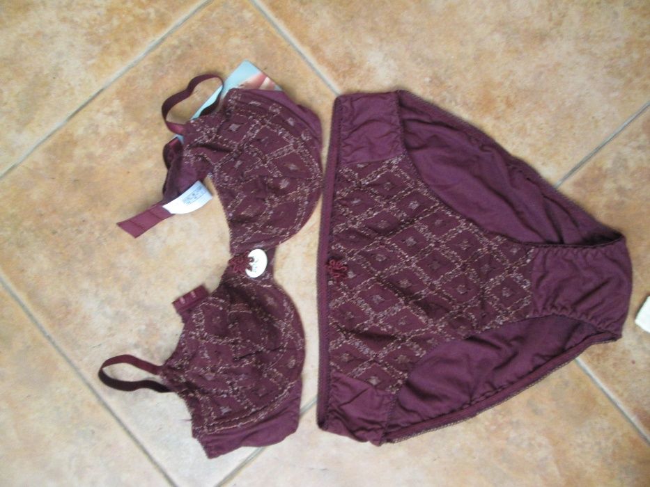 Conjuntos novos 80 C