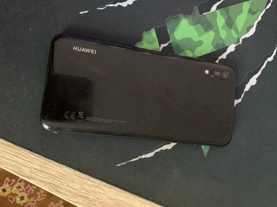 Продам хуавей ю6 2019 року