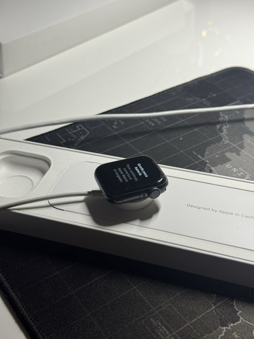 Apple Watch series 6 40mm