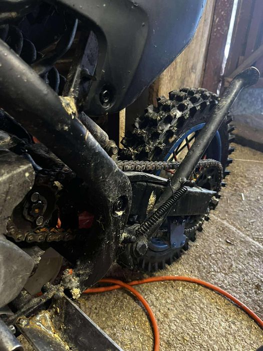 Pitbike Mrf 140 w ramie xmotos 125