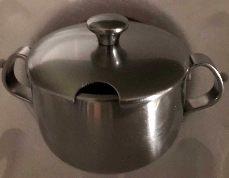 Serviço em Inox de chá e café com tabuleiro