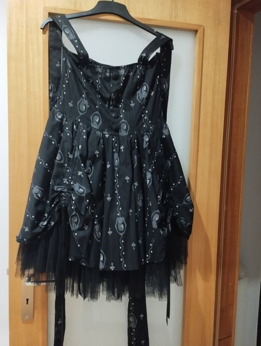 Vestido novo gótico
