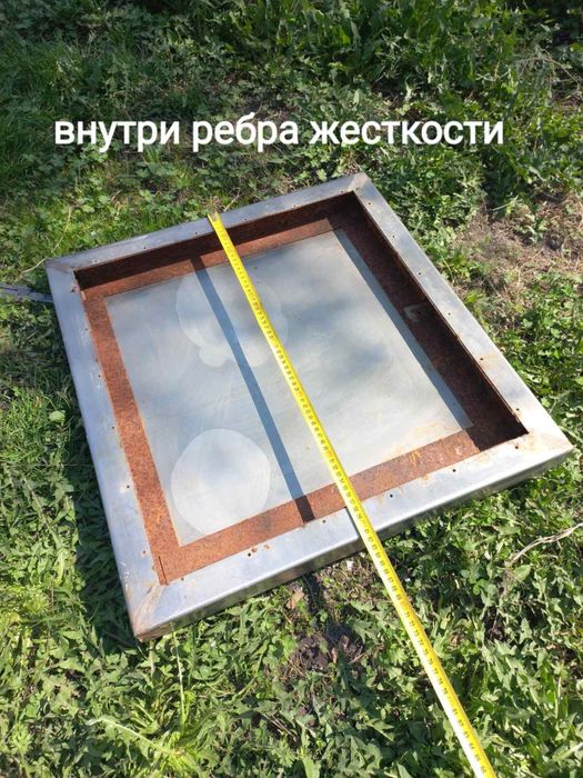 Вешалка   металлическая  СССР . Элементы крепления