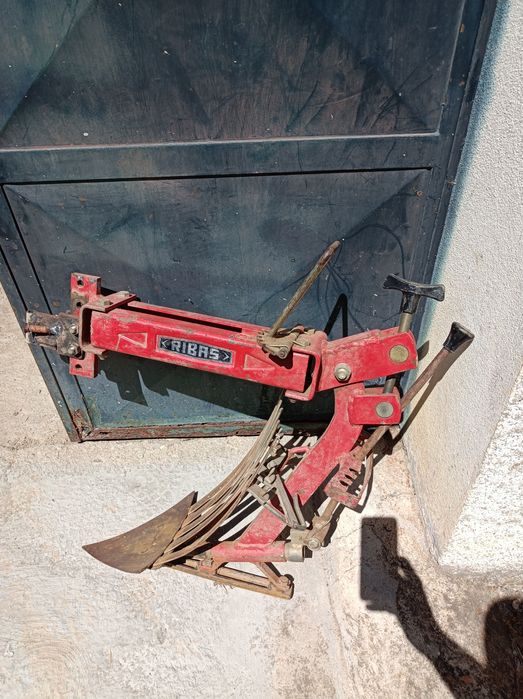 Charrua Descentrável Varetas - Motoenxada / Motocultivador