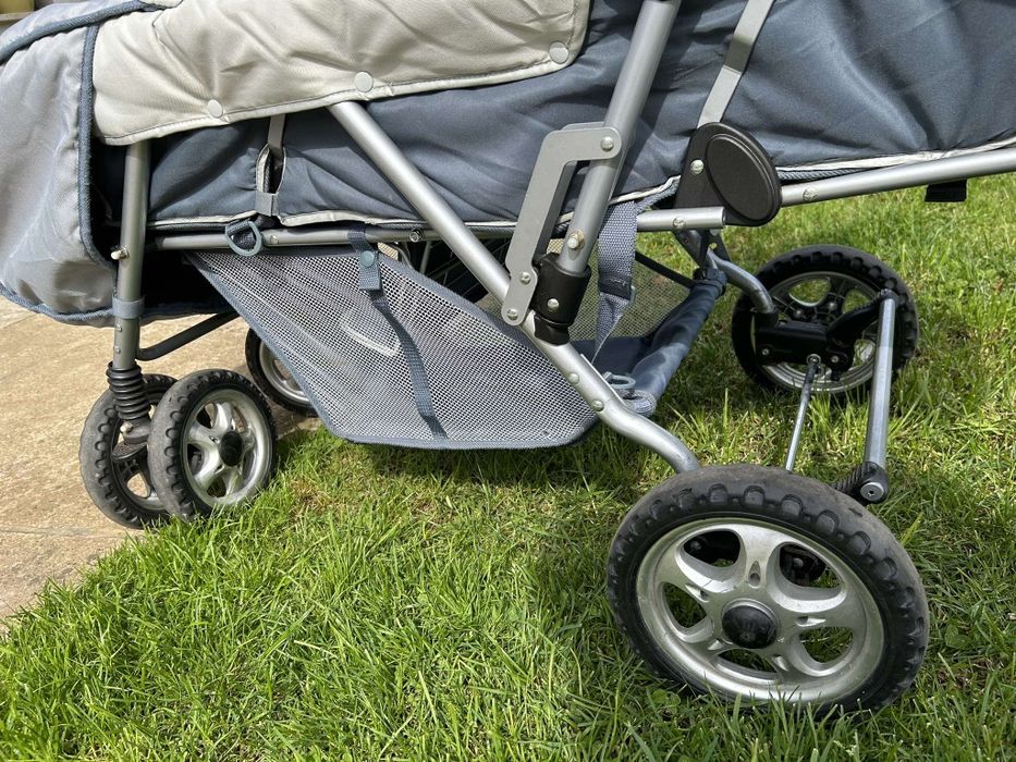 Carrinho gemeos verão