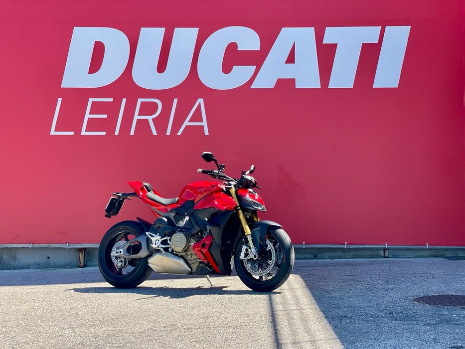 Ducati Streetfighter V4 S