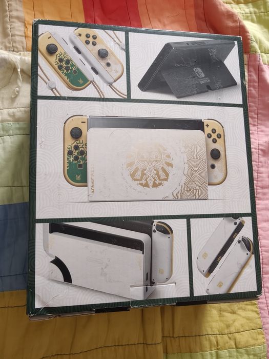 Nintendo switch OLED Zelda Tears of Kingdom  limited edition