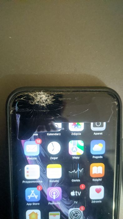 iPhone XR - uszkodzony wyświetlacz