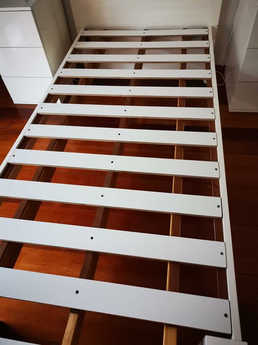 Cama Solteiro lacada