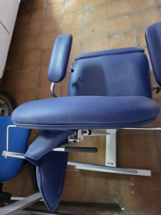 Cadeira cadeirão de Análises Clínicas