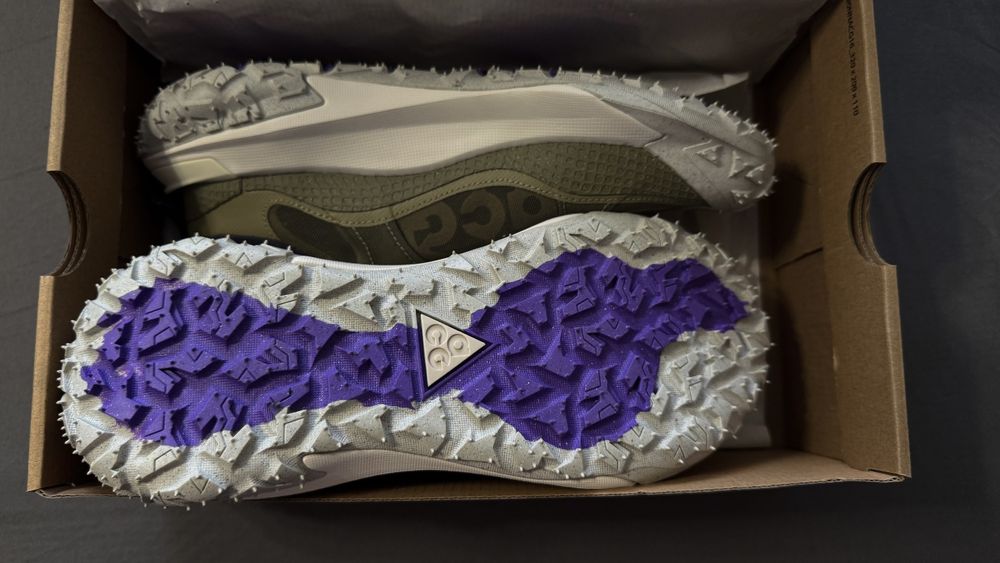 nike acg mountain fly 2 low neutral olive