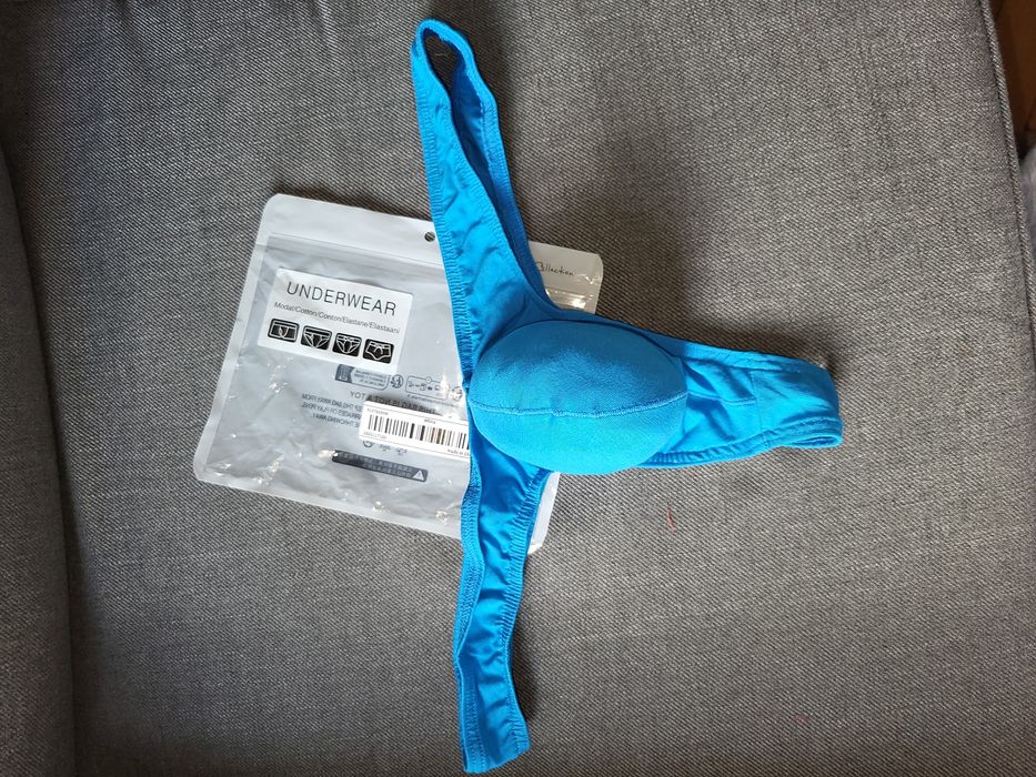 Super wygodne seksi stringi z kieszonką