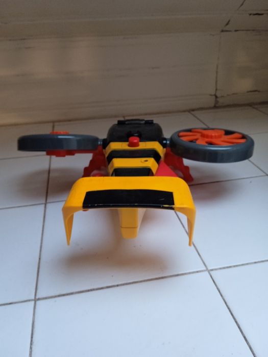 Brinquedo Nave de Ficção
