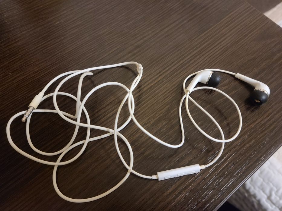 Наушники samsung