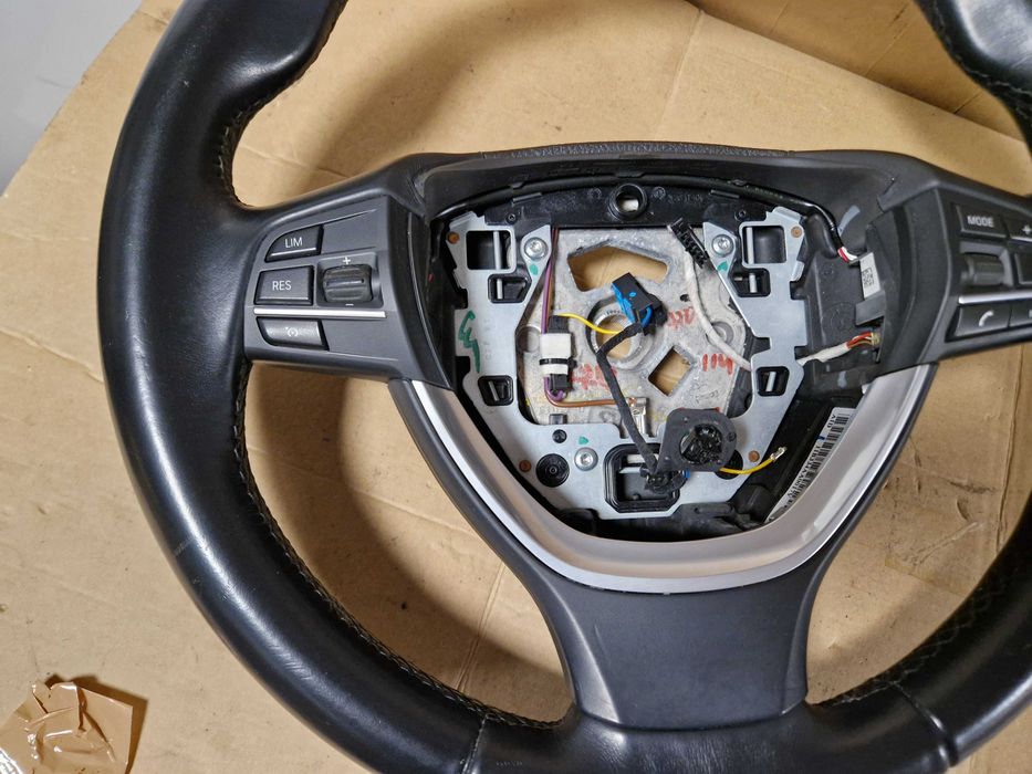 Kierownica skórzana multifunkcja BMW 5 F11