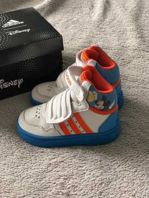 Adidasy Disney 24