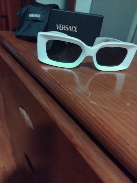 Óculos versage original