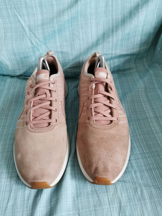 Nike Dualtone Racer Particle Pink buty sportowe 40
