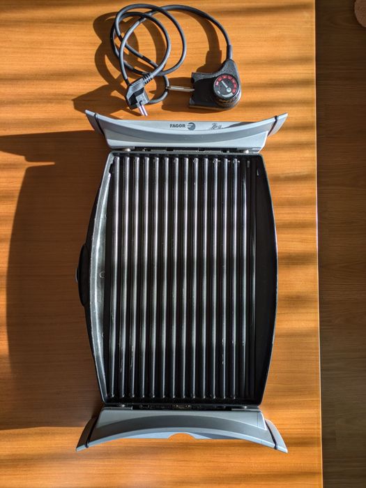 Grelhador elétrico Fagor