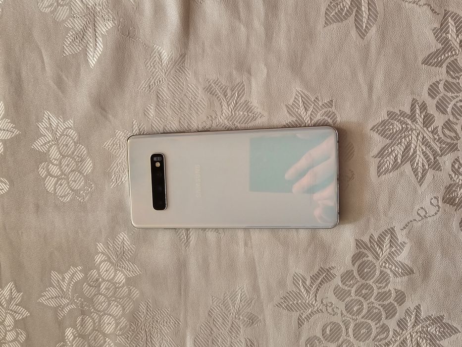 Samsung Galaxy S10 plus