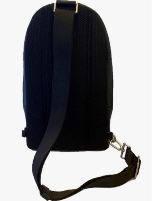 Michael Kors Cooper Leather Sling Pack – Black (37U9LCRC8L-BLACK)